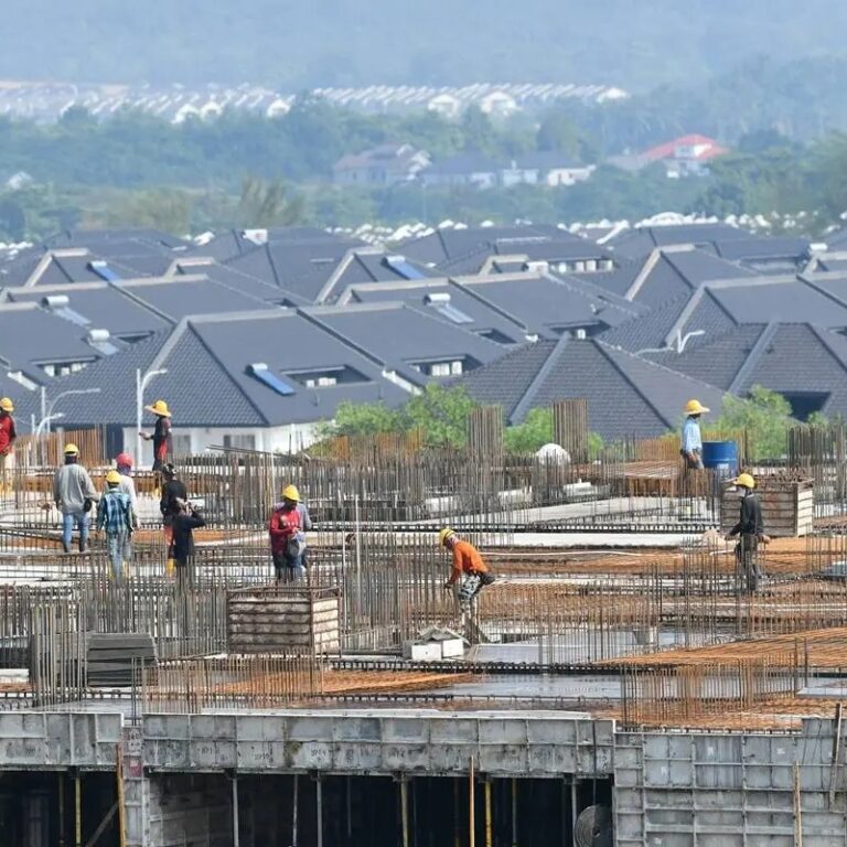 𝐅𝐢𝐭𝐜𝐡 𝐮𝐧𝐢𝐭 𝐬𝐞𝐞𝐬 𝐌𝐚𝐥𝐚𝐲𝐬𝐢𝐚’𝐬 𝐜𝐨𝐧𝐬𝐭𝐫𝐮𝐜𝐭𝐢𝐨𝐧 𝐬𝐞𝐜𝐭𝐨𝐫 𝐠𝐫𝐨𝐰𝐢𝐧𝐠 𝟗.𝟔% 𝐢𝐧 𝟐𝟎𝟐𝟓