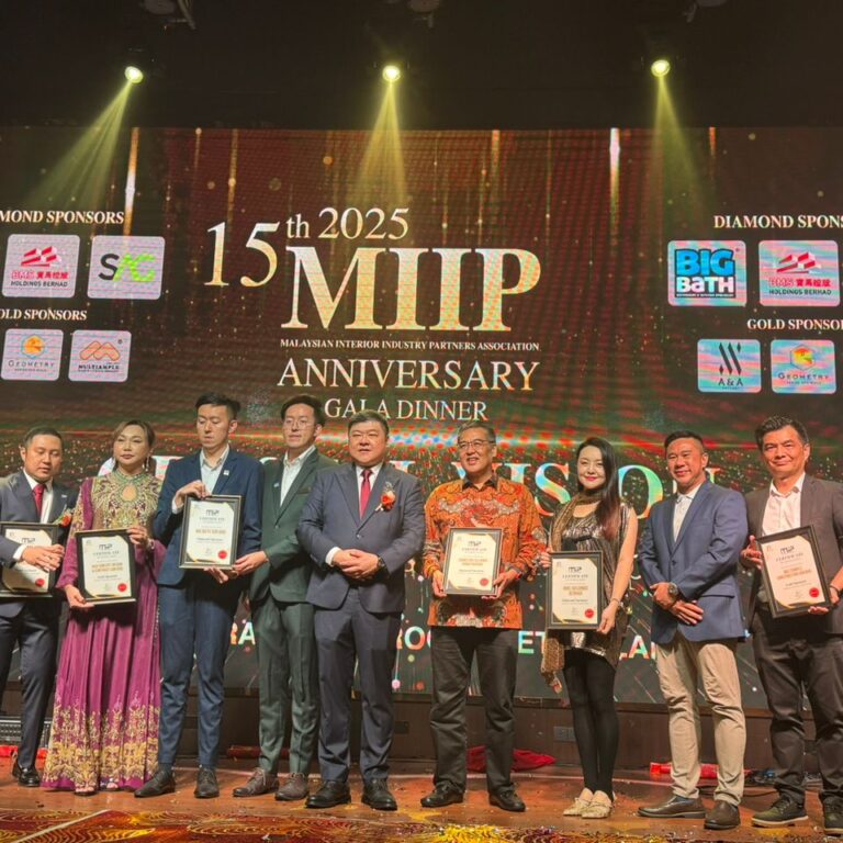 𝐌𝐈𝐈𝐏 𝟏𝟓𝐭𝐡 𝐂𝐫𝐲𝐬𝐭𝐚𝐥 𝐀𝐧𝐧𝐢𝐯𝐞𝐫𝐬𝐚𝐫𝐲 𝐂𝐞𝐥𝐞𝐛𝐫𝐚𝐭𝐢𝐨𝐧 𝐃𝐢𝐧𝐧𝐞𝐫