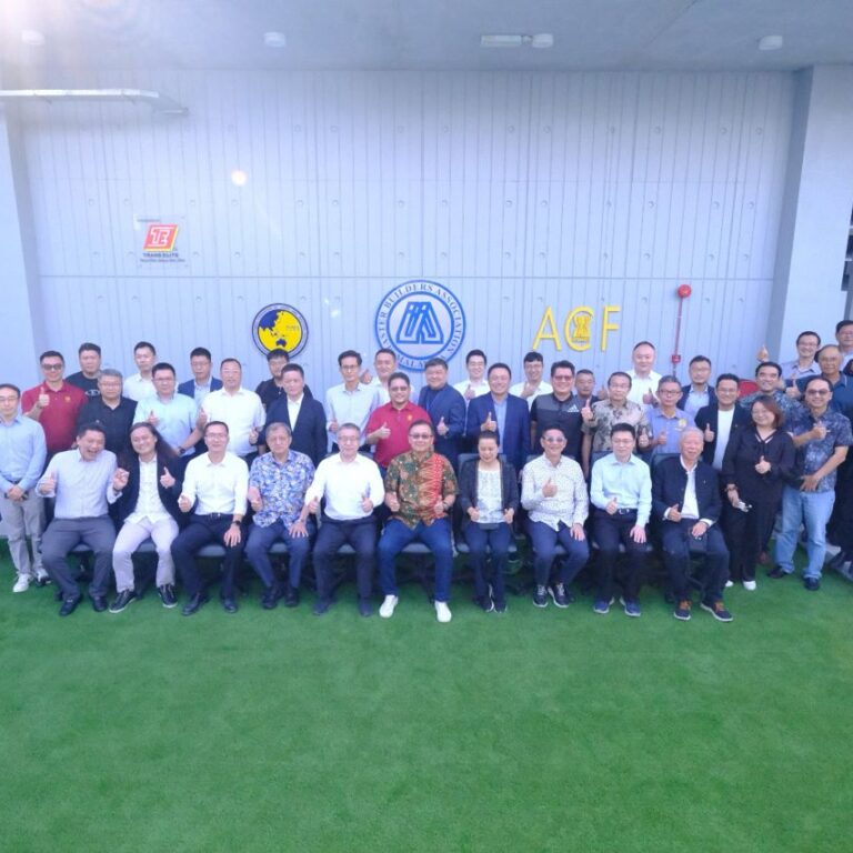 𝐍𝐞𝐭𝐰𝐨𝐫𝐤𝐢𝐧𝐠 𝐒𝐞𝐬𝐬𝐢𝐨𝐧 – 𝐂𝐨𝐮𝐫𝐭𝐞𝐬𝐲 𝐕𝐢𝐬𝐢𝐭 𝐛𝐲 𝐂𝐇𝐈𝐍𝐂𝐀