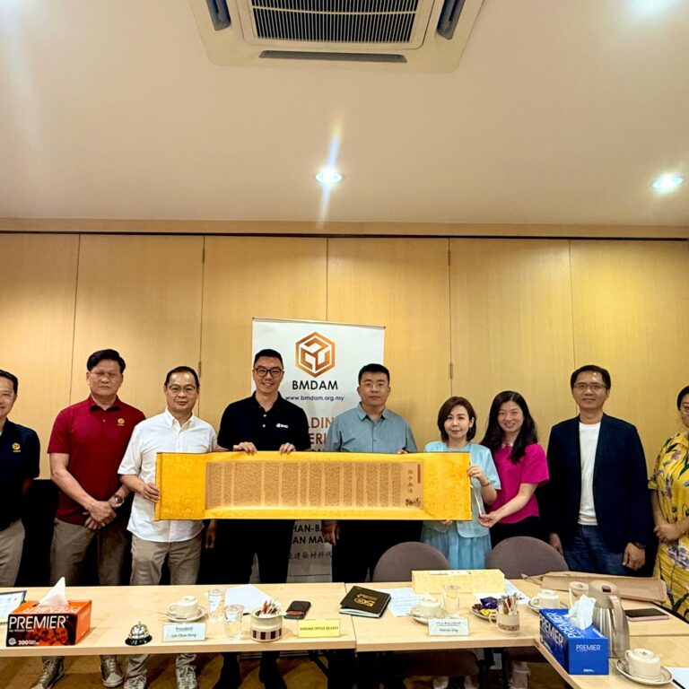 𝐂𝐨𝐮𝐫𝐭𝐞𝐬𝐲 𝐕𝐢𝐬𝐢𝐭 𝐟𝐫𝐨𝐦 𝐋𝐢𝐧𝐲𝐢 𝐑𝐞𝐩𝐫𝐞𝐬𝐞𝐧𝐭𝐚𝐭𝐢𝐯𝐞