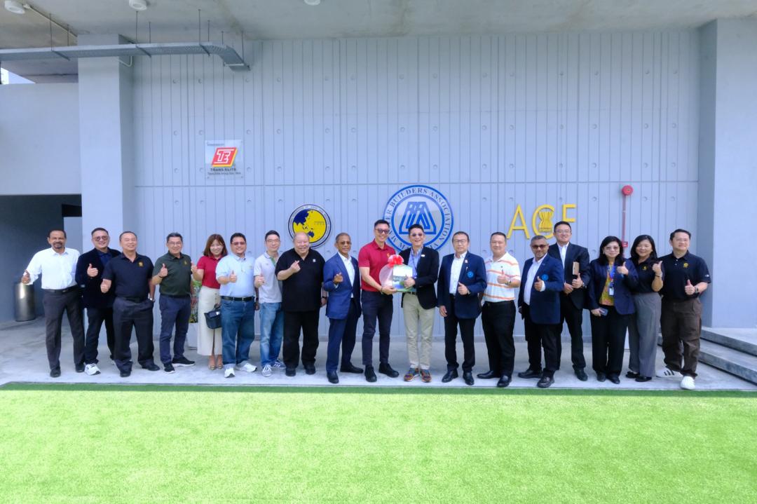𝐂𝐨𝐮𝐫𝐭𝐞𝐬𝐲 𝐕𝐢𝐬𝐢𝐭 𝐭𝐨 𝐌𝐚𝐬𝐭𝐞𝐫 𝐁𝐮𝐢𝐥𝐝𝐞𝐫𝐬 𝐀𝐬𝐬𝐨𝐜𝐢𝐚𝐭𝐢𝐨𝐧 𝐌𝐚𝐥𝐚𝐲𝐬𝐢𝐚 (𝐌𝐁𝐀𝐌)